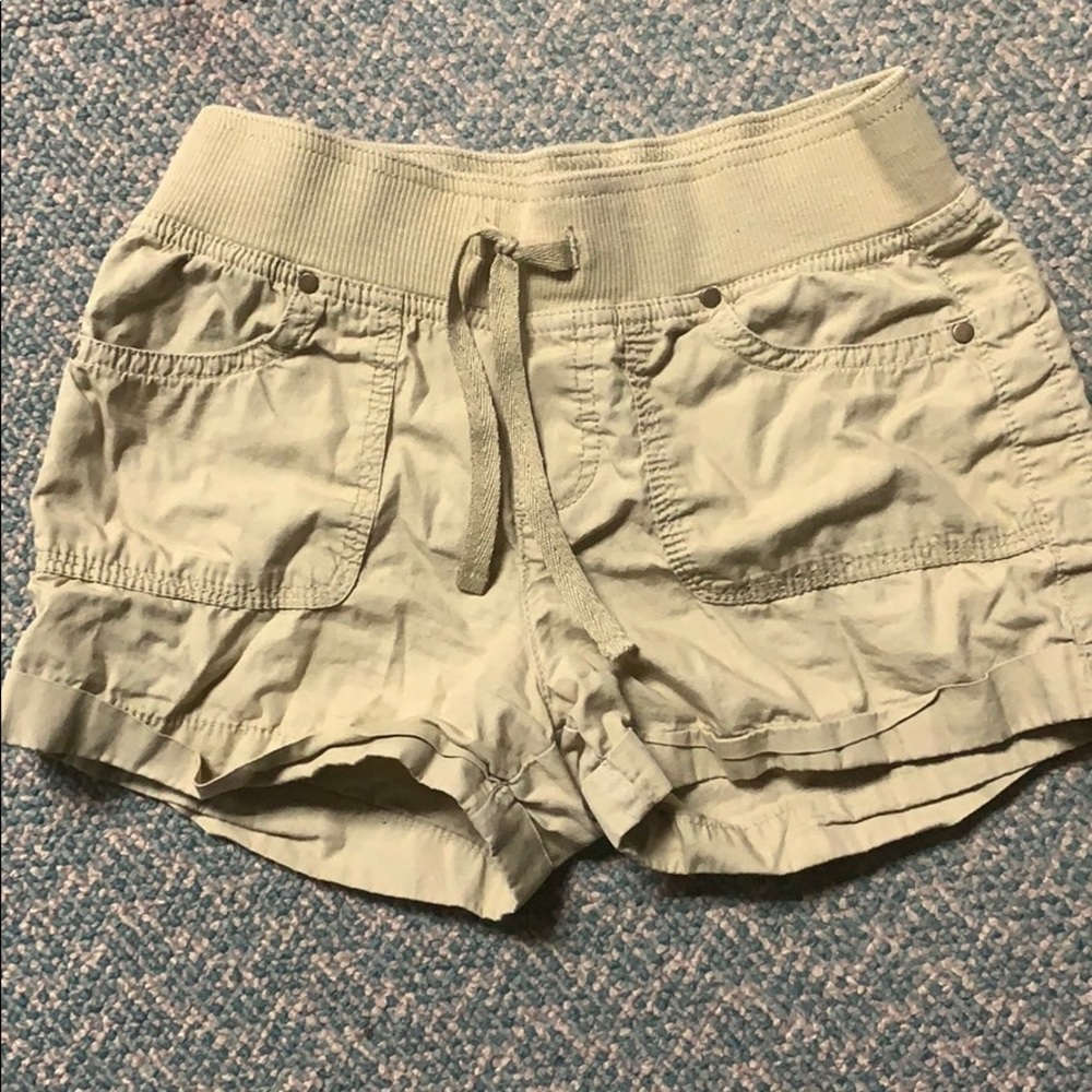 Arizona Shortie Tan Cotton Shorts